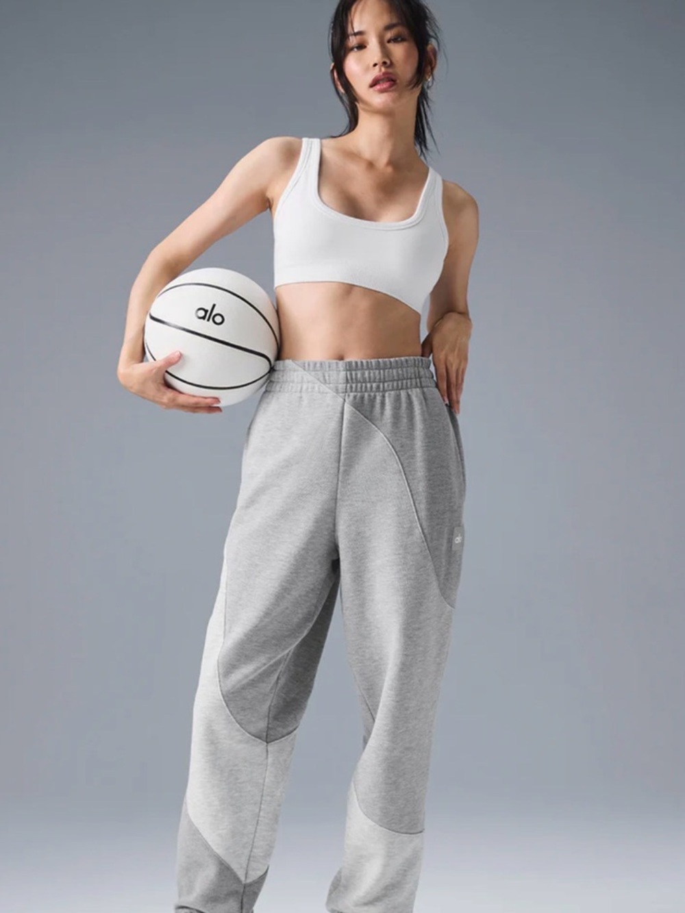 ALO Make Waves Heather Grey Jogger Sweatpants. Unisex